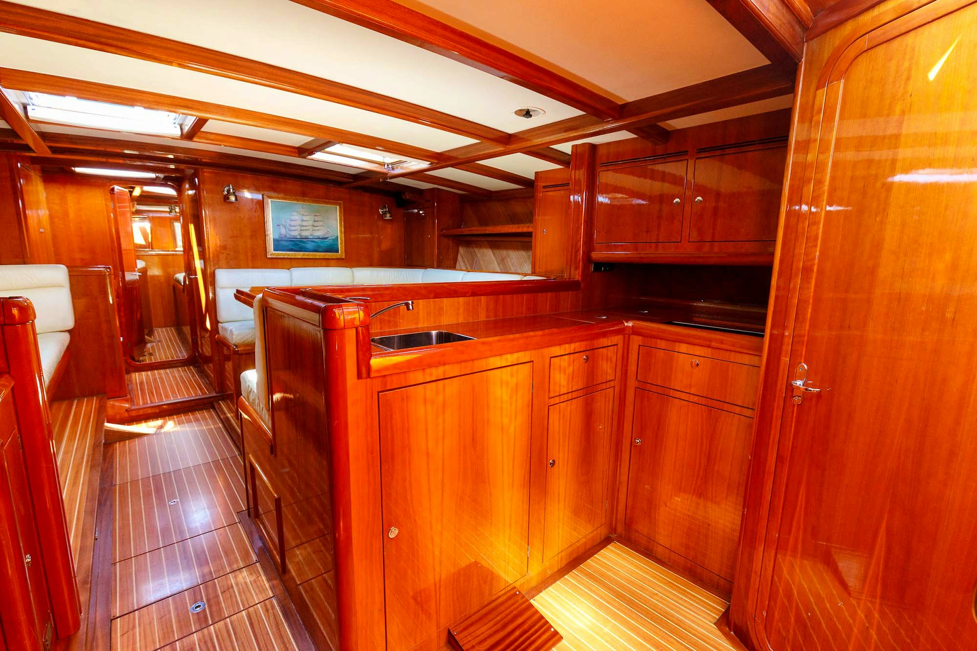 Weatherly - 65ft Hoek Classic 2002