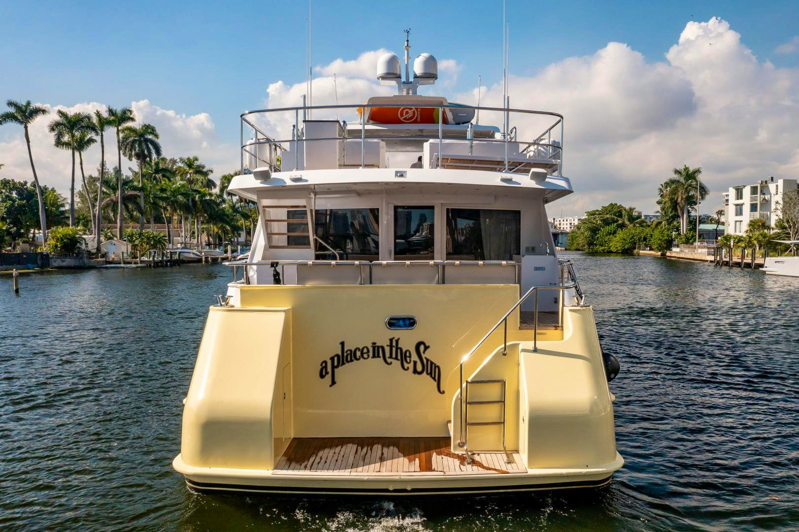 A Place in the Sun - 100ft Broward 1992/2022