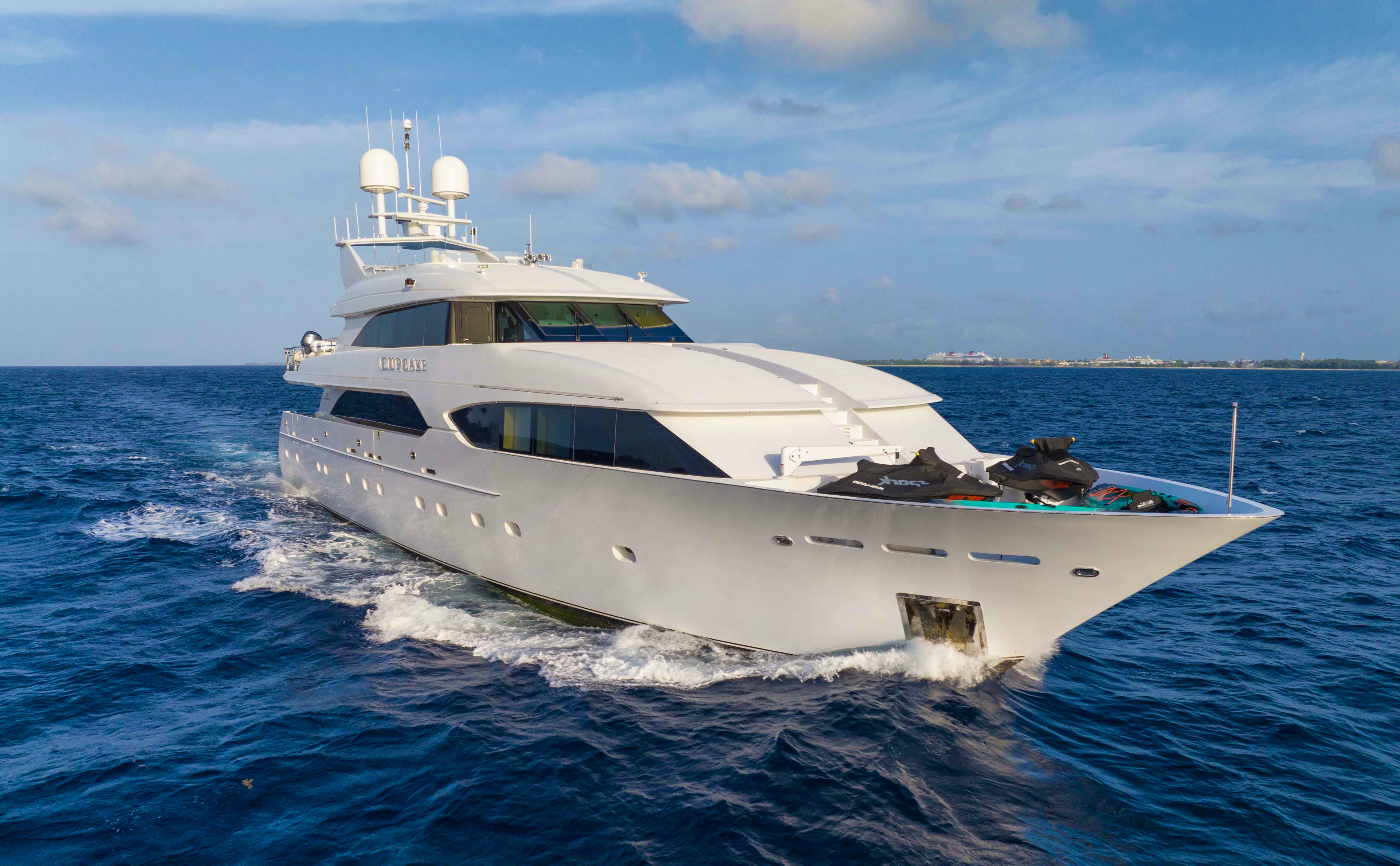 132ft Westship 2001/2024 “CUPCAKE”