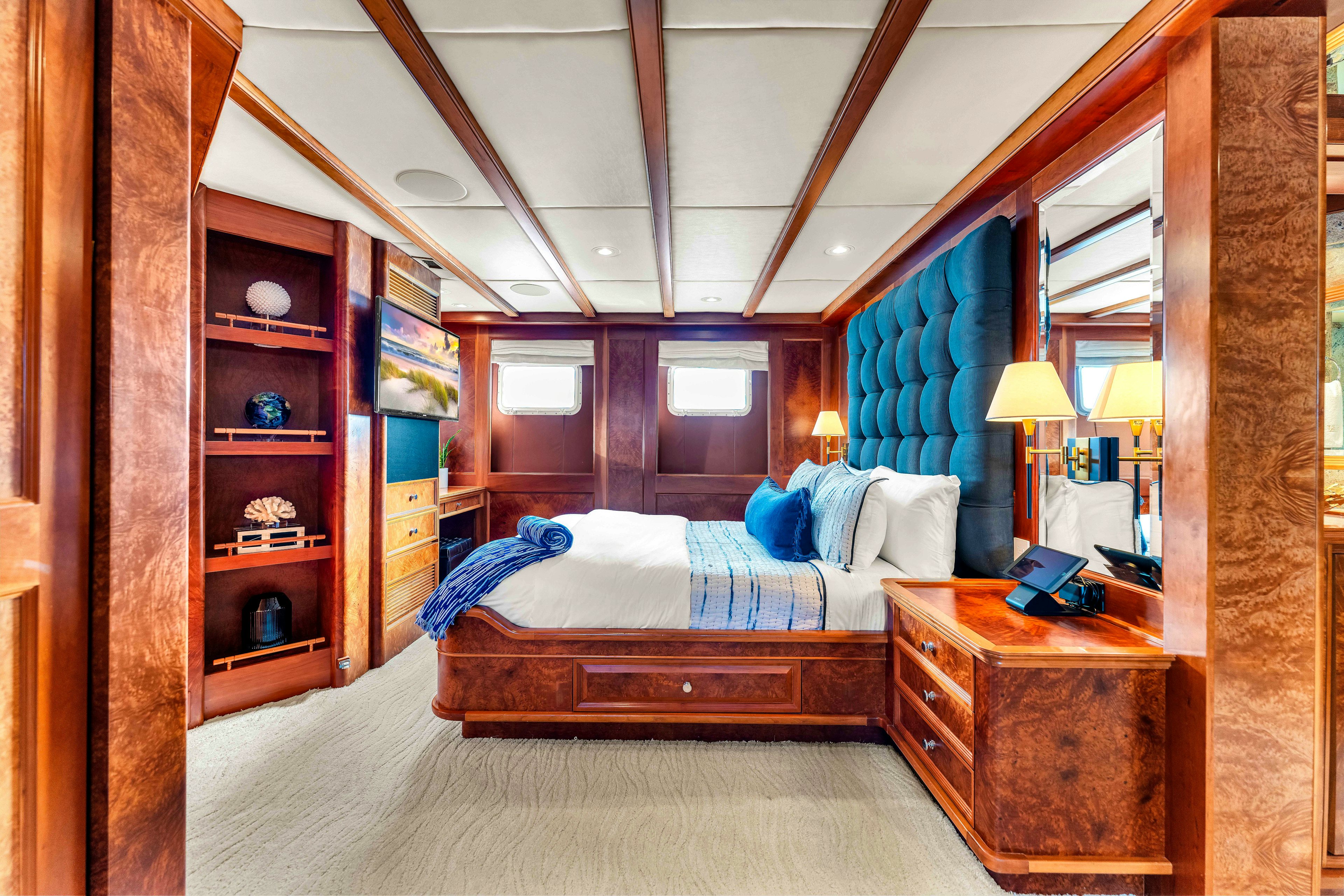 Star Diamond - 154ft Admiral Marine 1998/2024