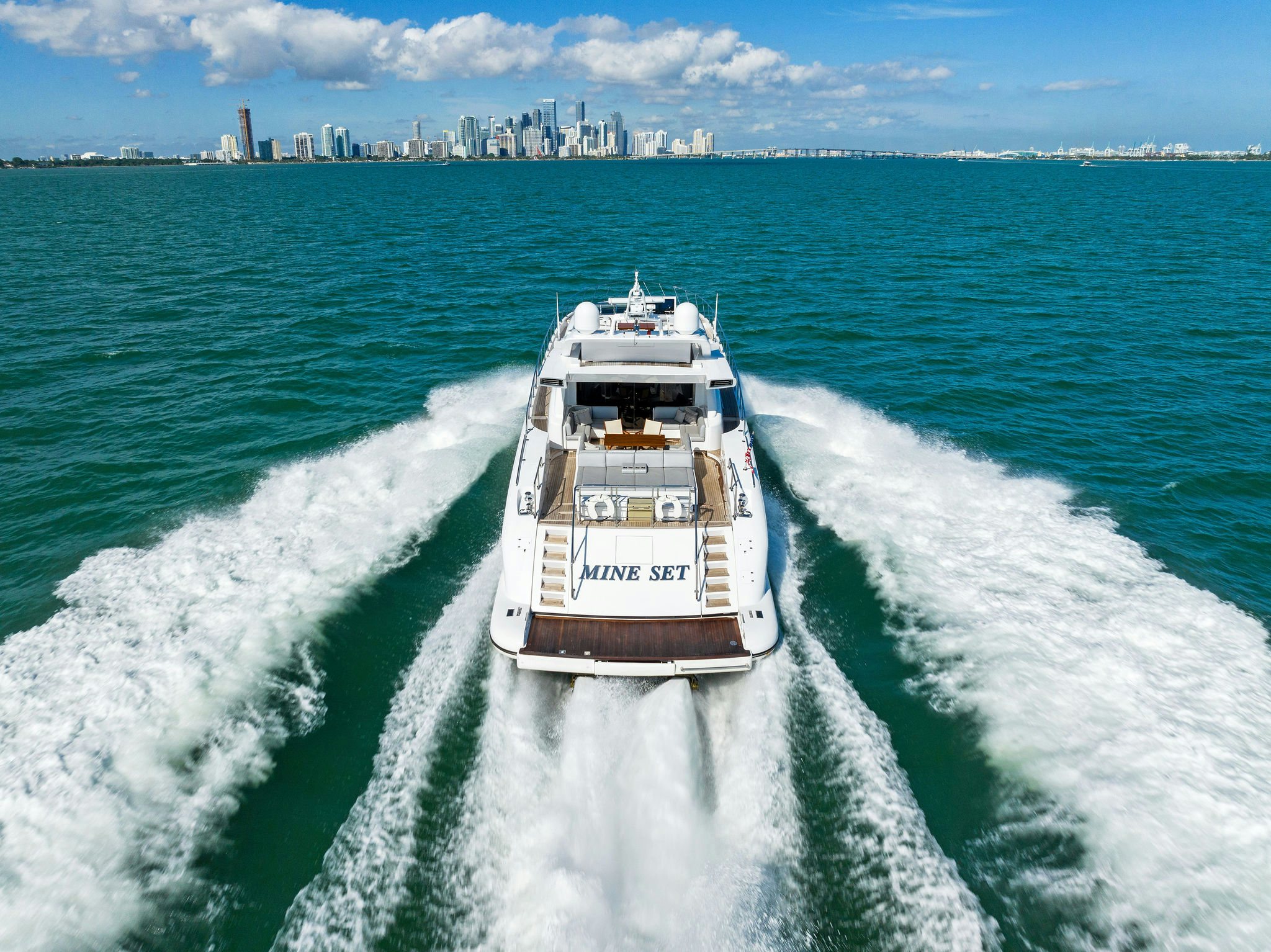 Mine Set - 94ft Mangusta 2016