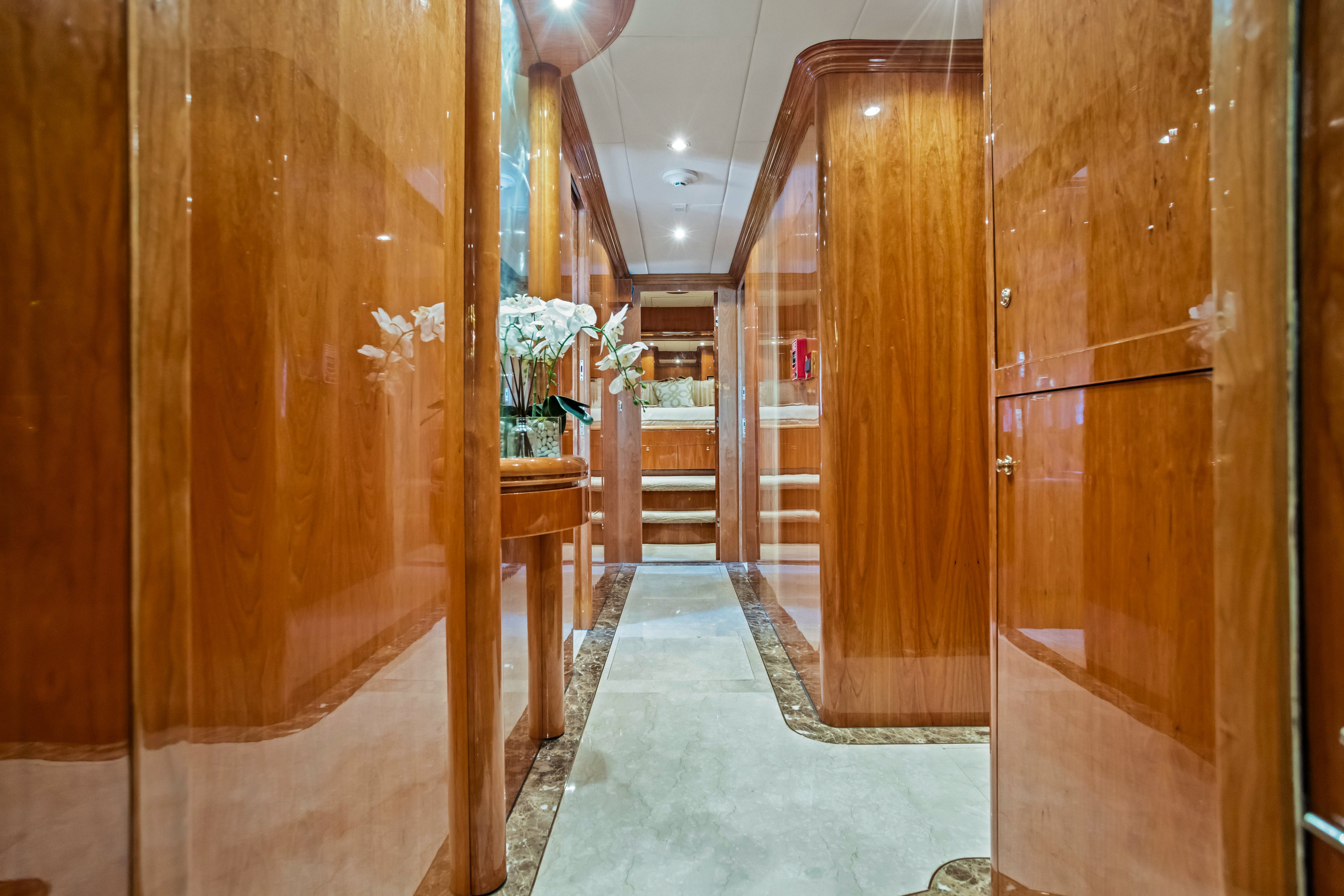 El Mirar II - 110ft Horizon  2008/2018