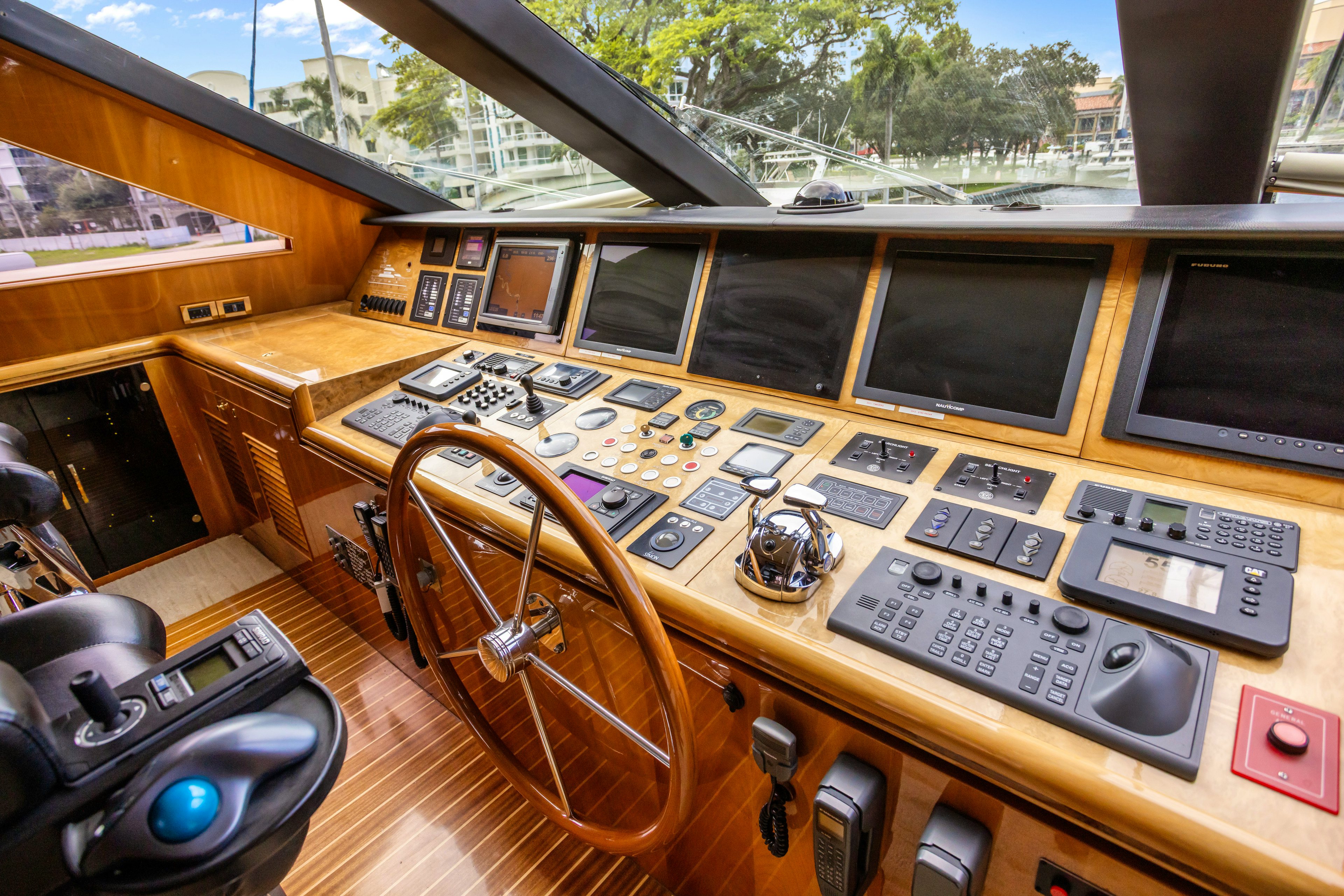 El Mirar II - 110ft Horizon  2008/2018