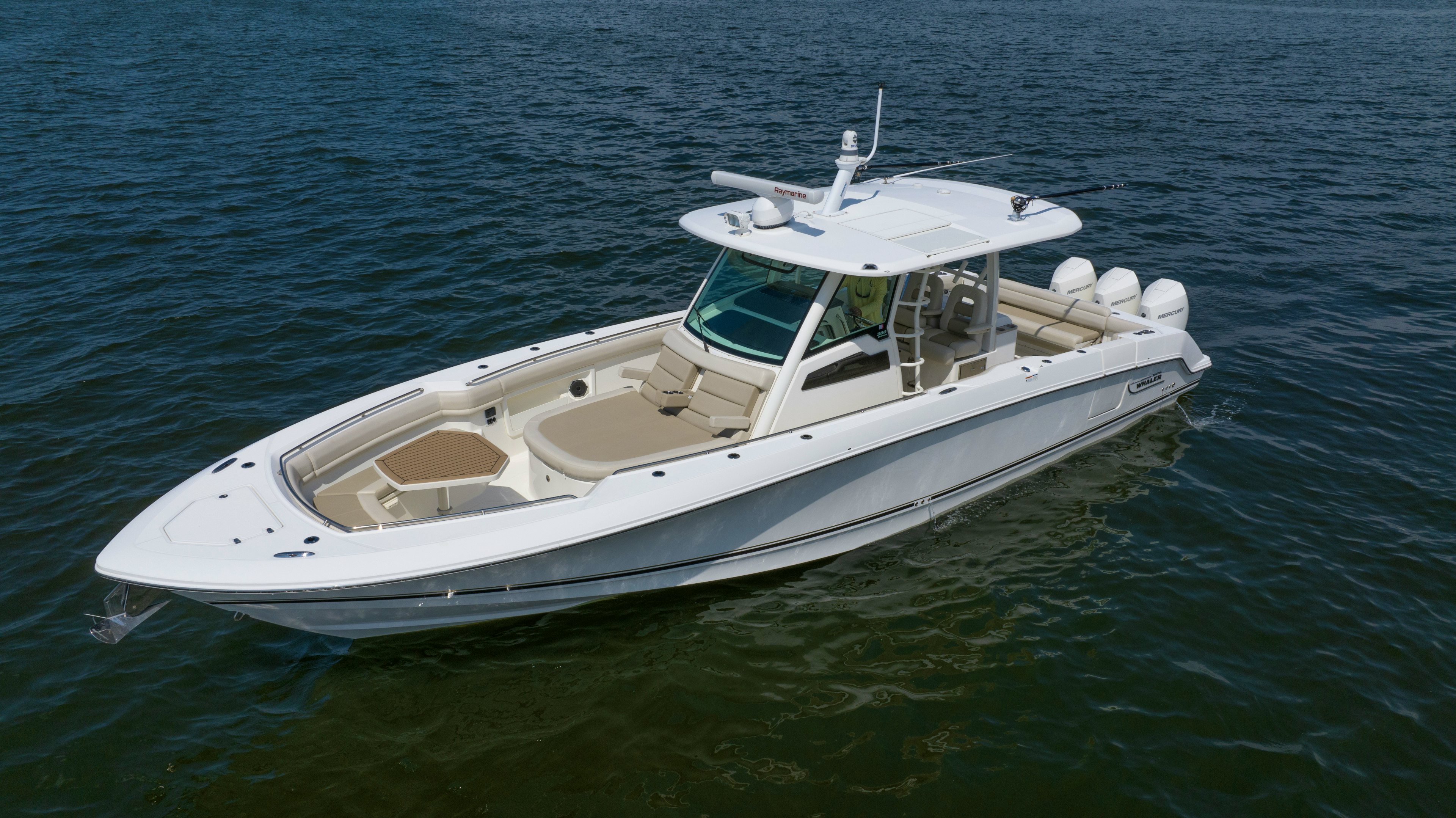 Boston Whaler Outrage - 38ft Boston Whaler 2021