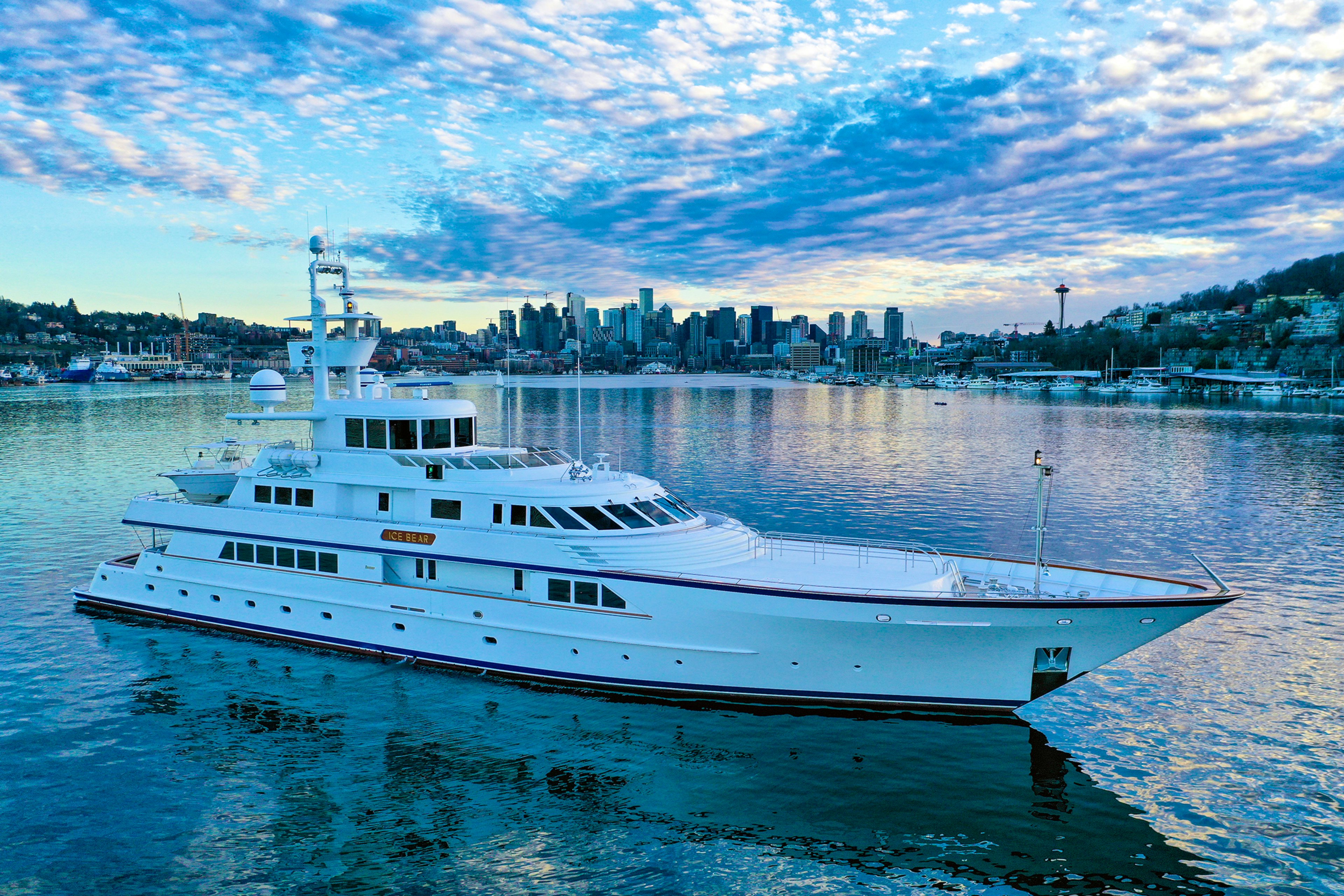 Ice Bear - 171ft Feadship 1988