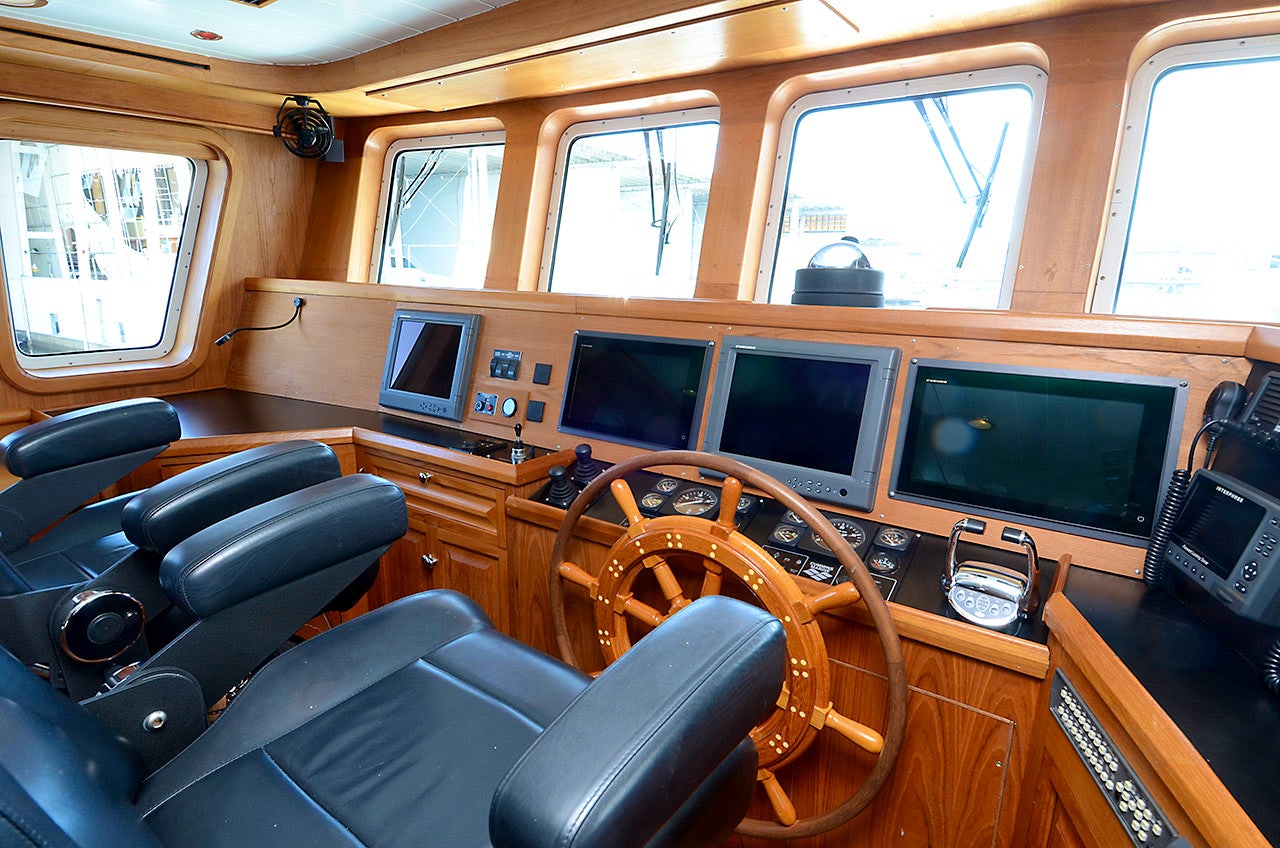 Hercules - 75ft Molokai Strait 2006